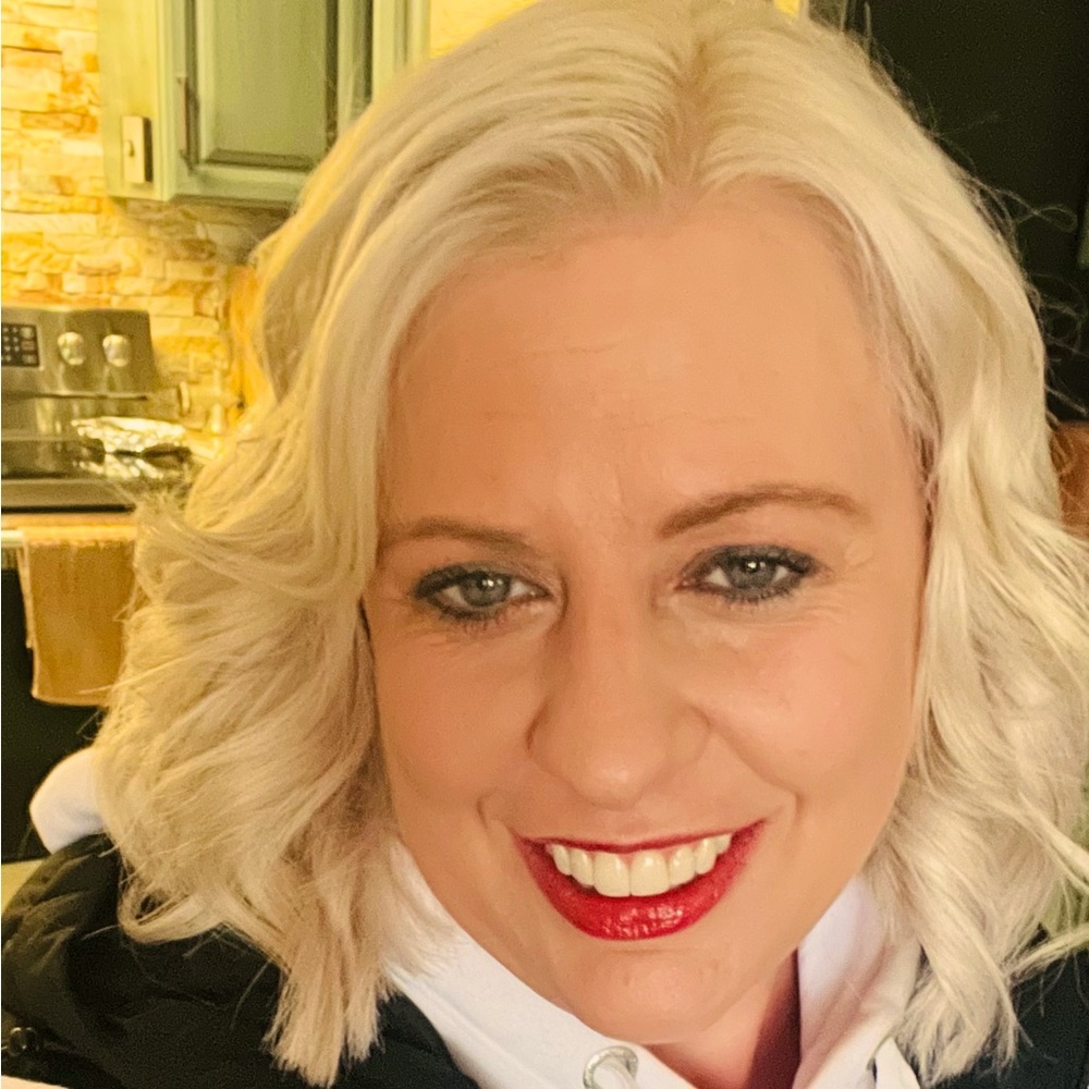 Meet your Posher, April